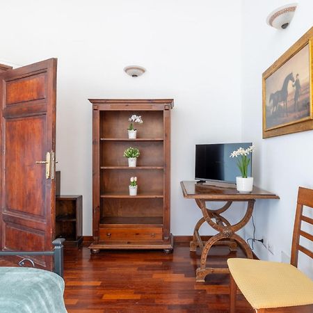 Luxury Apartment In The Heart Of Rome - Near Metro A And B المظهر الخارجي الصورة