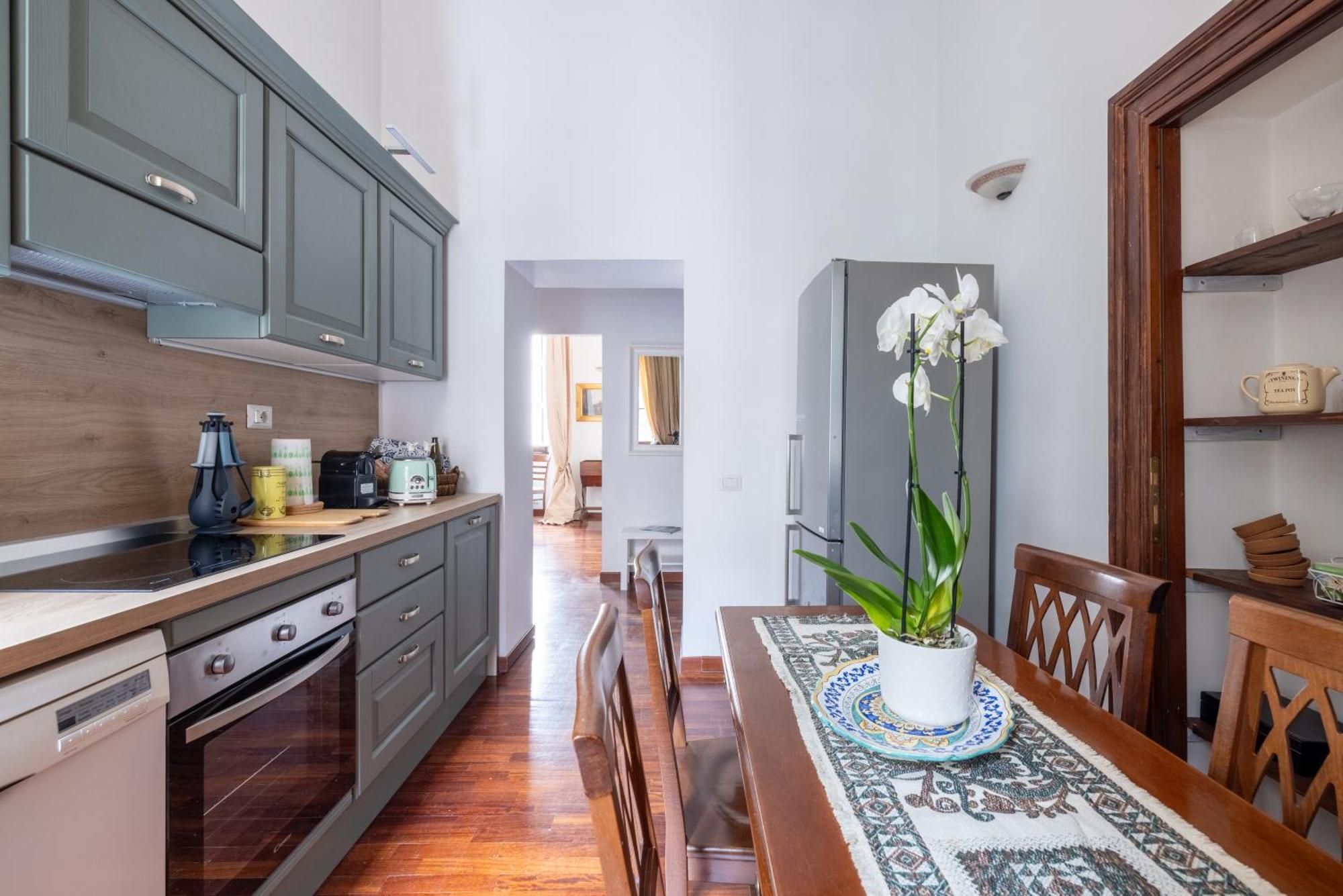 Luxury Apartment In The Heart Of Rome - Near Metro A And B المظهر الخارجي الصورة
